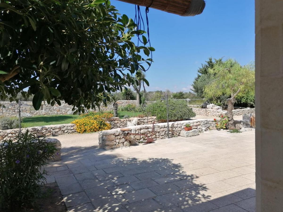 Agriturismo Allu Ruvezzu Bed & Breakfast Торе Моца Екстериор снимка