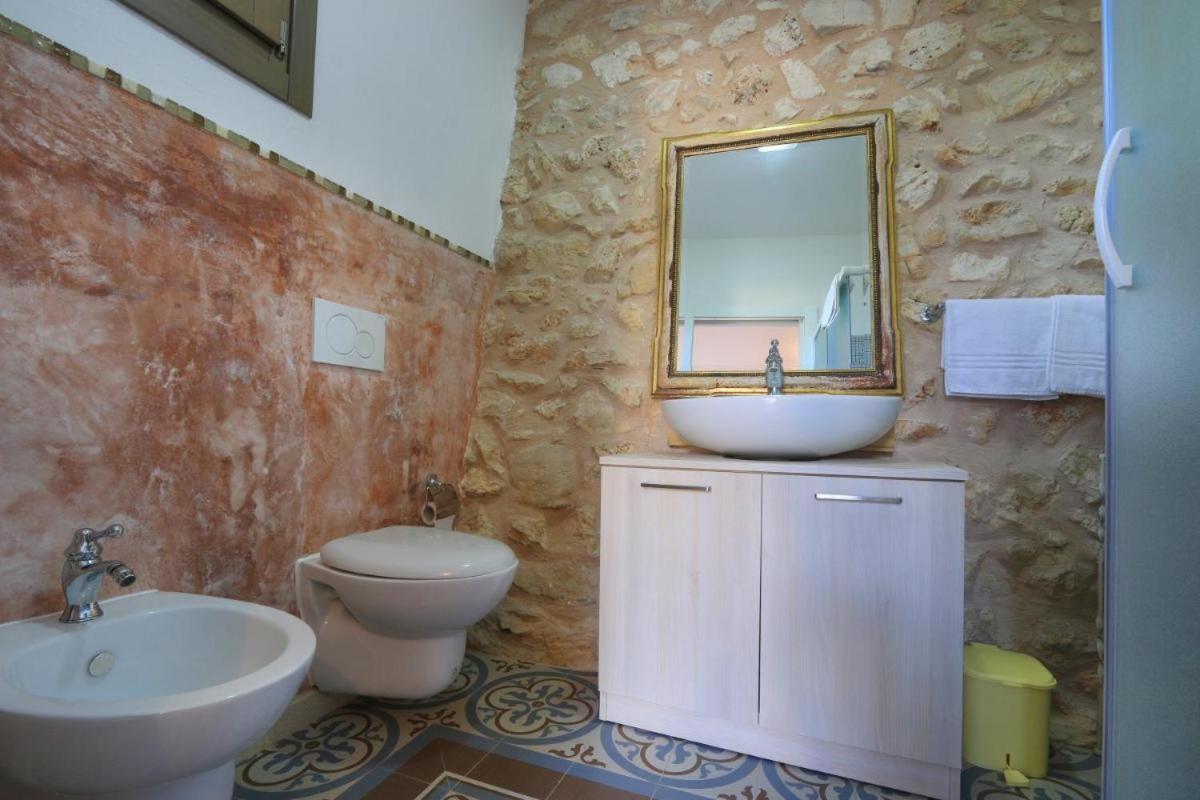 Agriturismo Allu Ruvezzu Bed & Breakfast Торе Моца Екстериор снимка